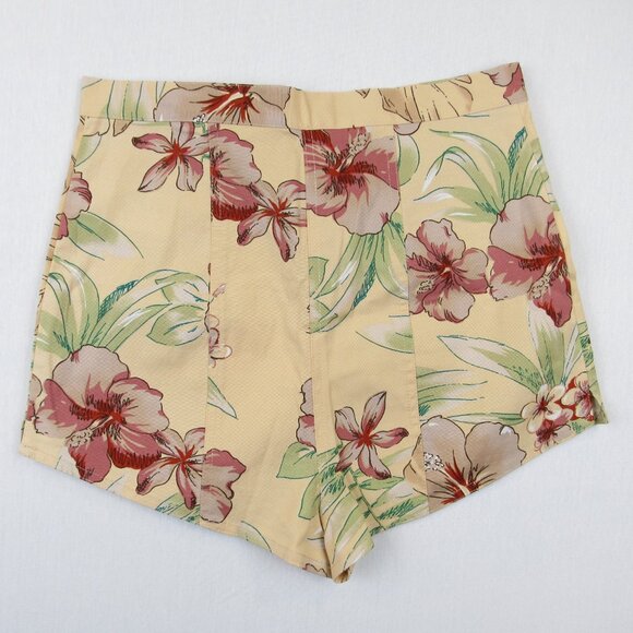 Urban Outfitters Woman's Shorts Size M Tropical Floral High Rise Peach - Picture 3 of 5